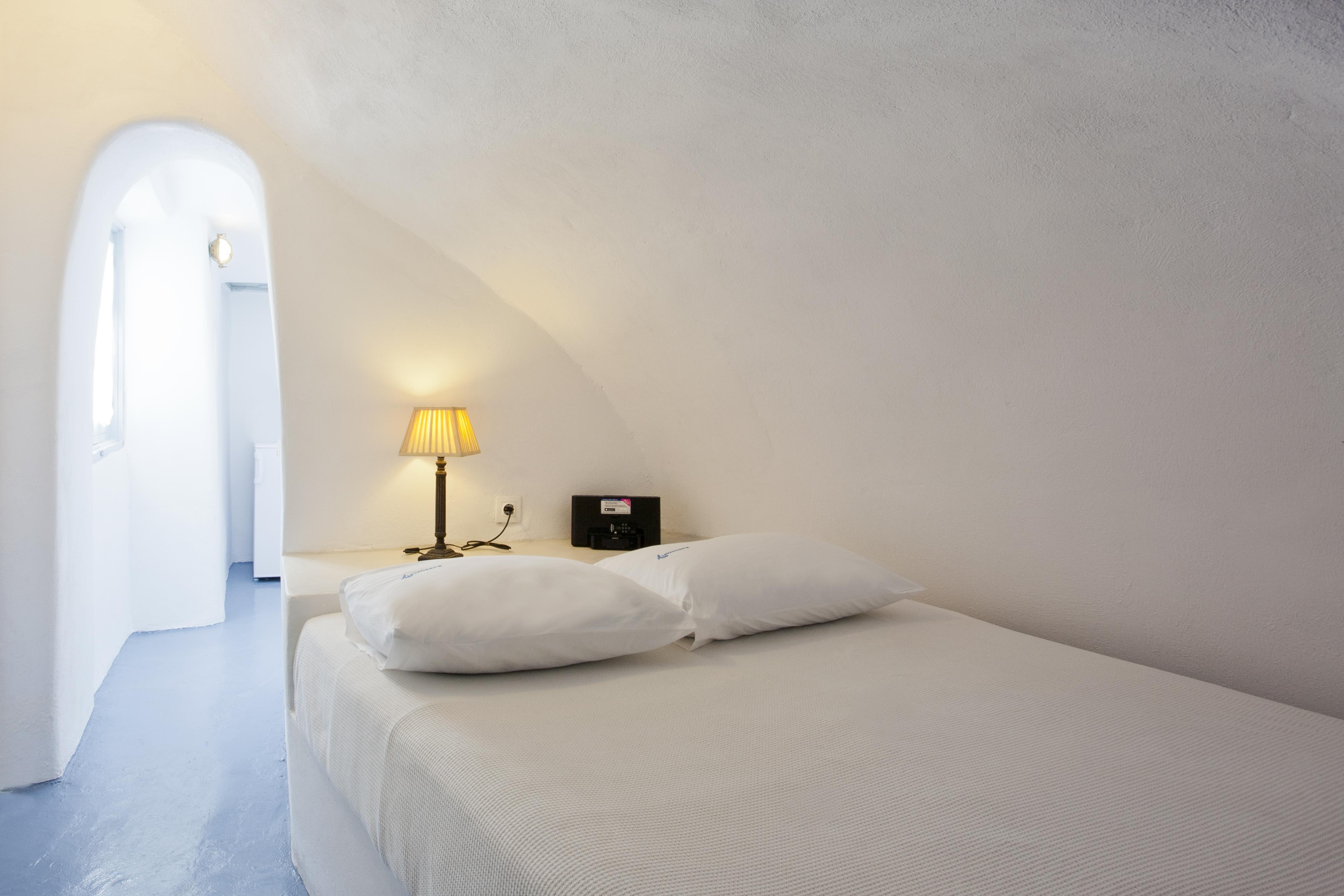 Alexander's 4* Oia (Santorini)