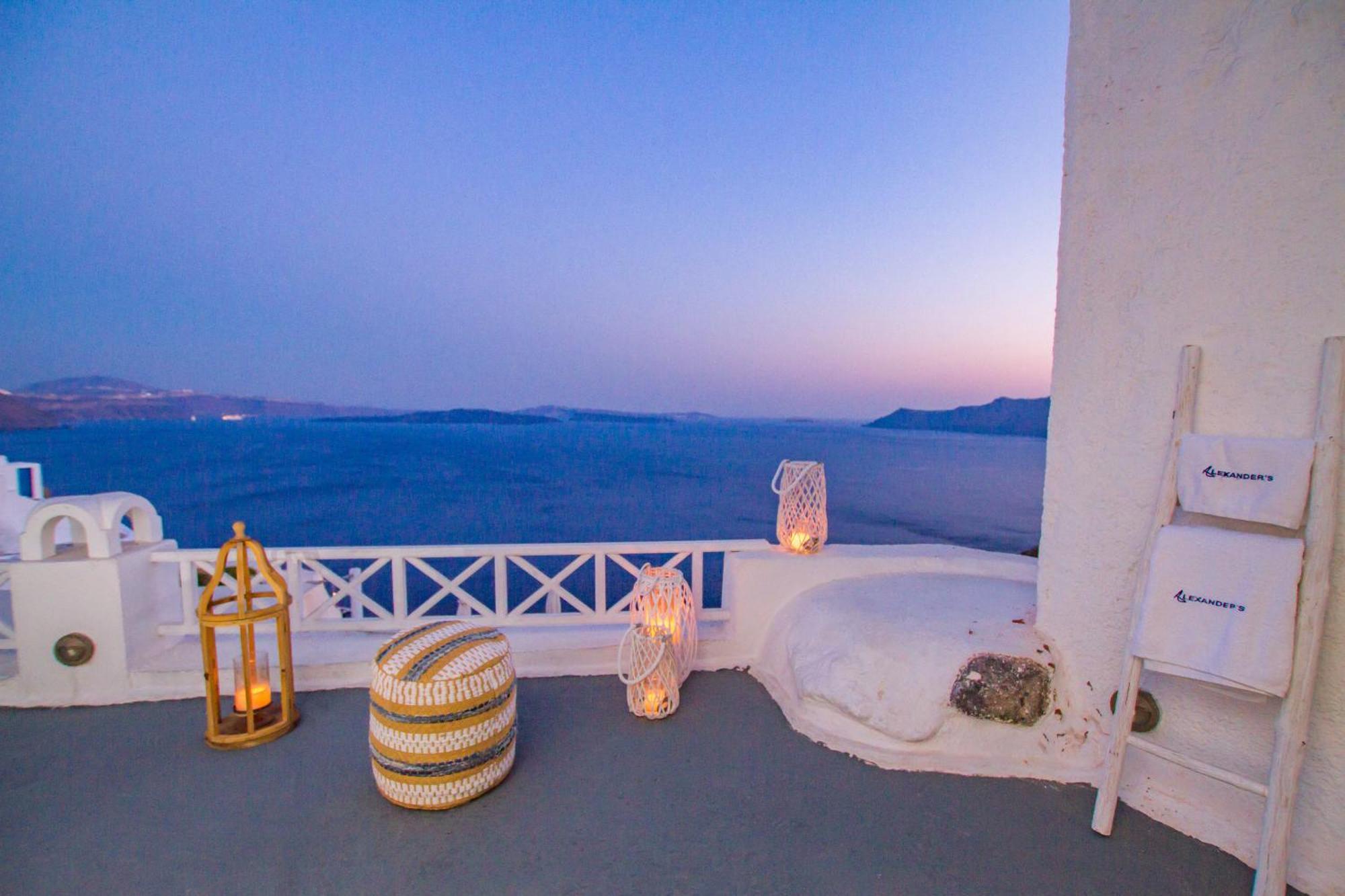 Alexander's Oia (Santorini)