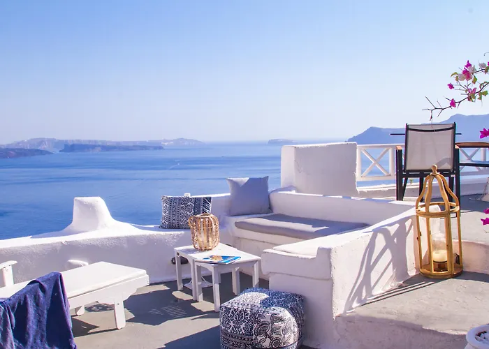 Alexander\'S Suites